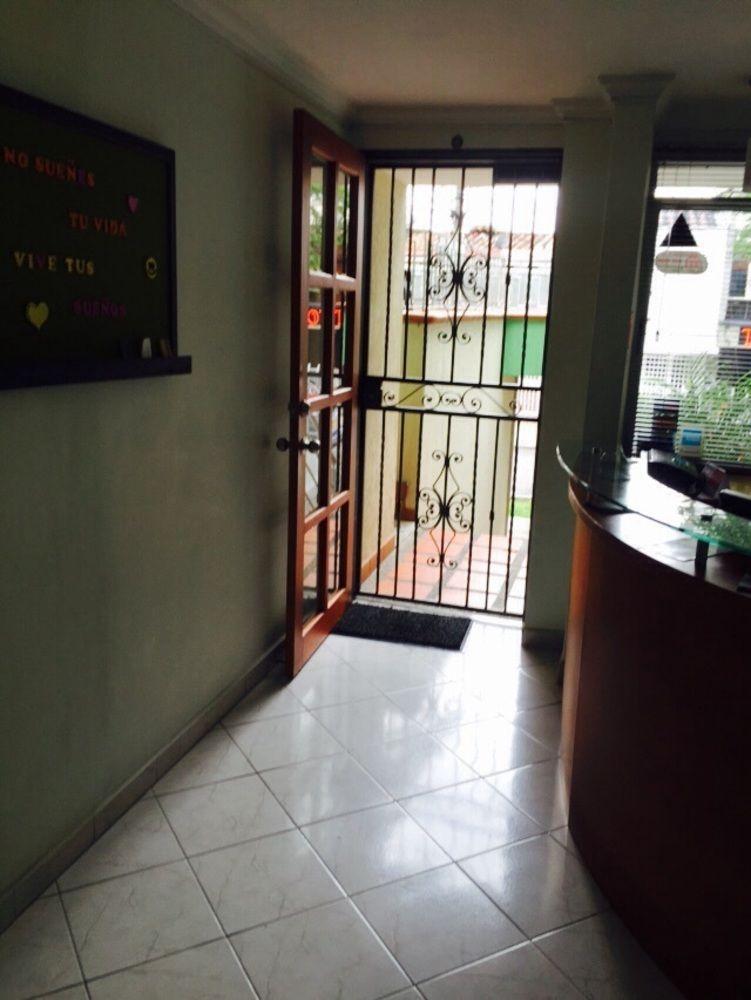 Casa Portico Hotel Medellin Ngoại thất bức ảnh