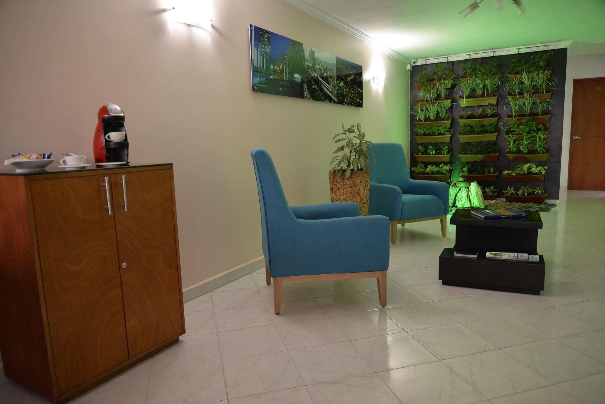 Casa Portico Hotel Medellin Ngoại thất bức ảnh