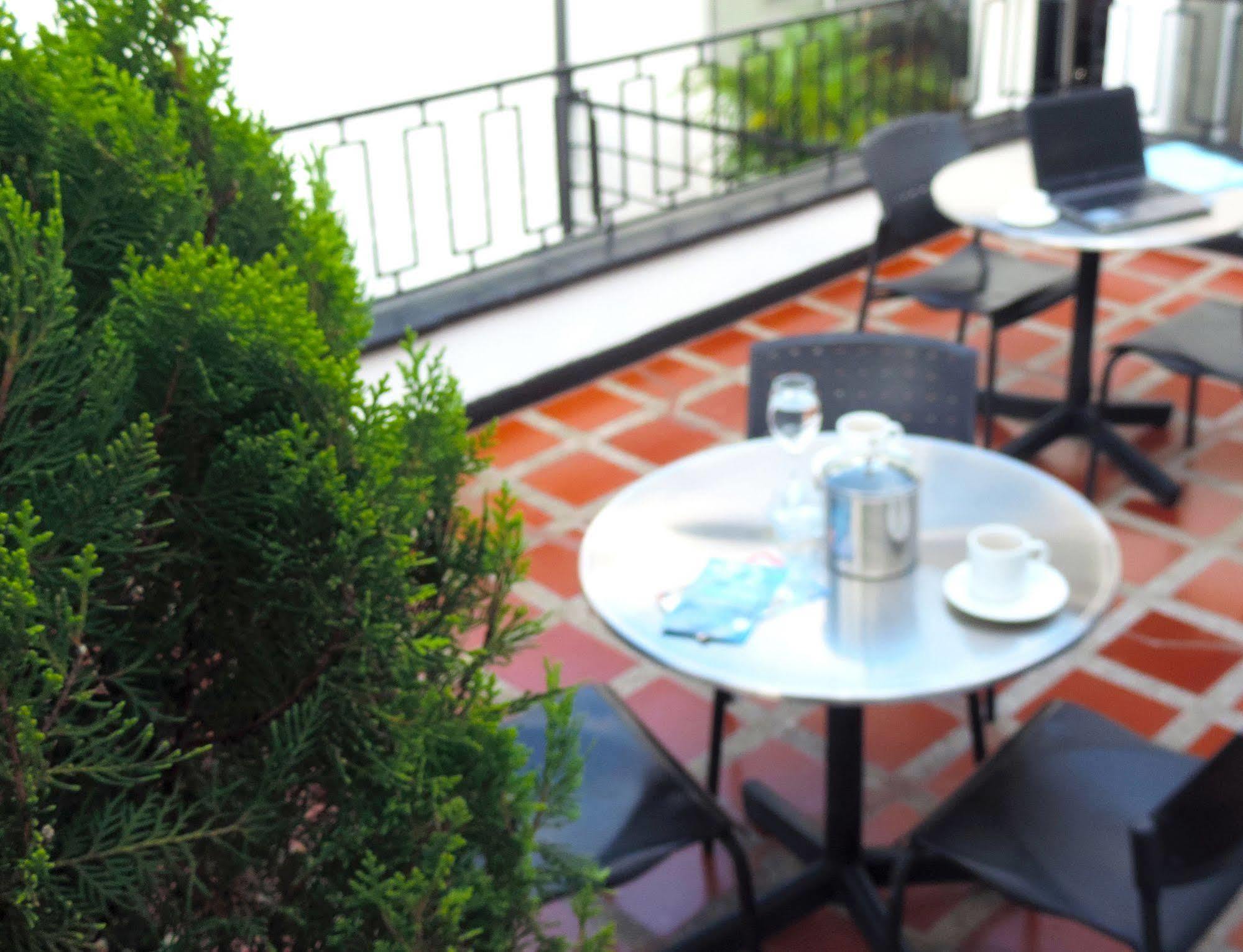 Casa Portico Hotel Medellin Ngoại thất bức ảnh