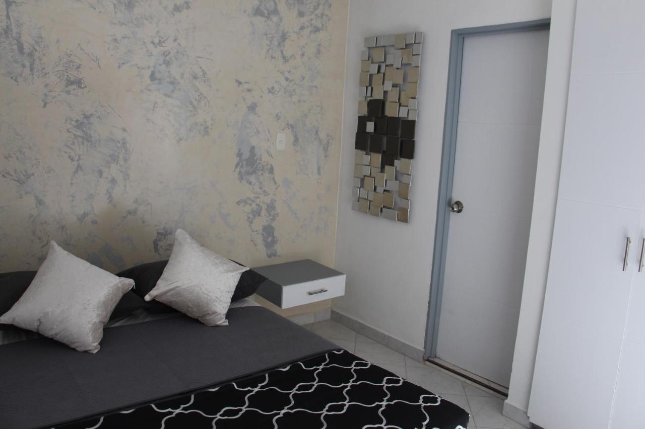 Casa Portico Hotel Medellin Ngoại thất bức ảnh